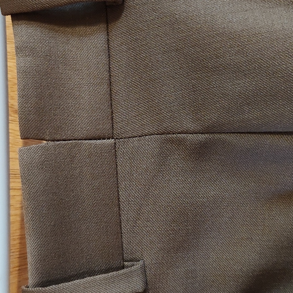 Tom James Mens Bespoke Custom Tailored Dress Pants Brown Pleated Cuffed 42x32 - Picture 9 of 14
